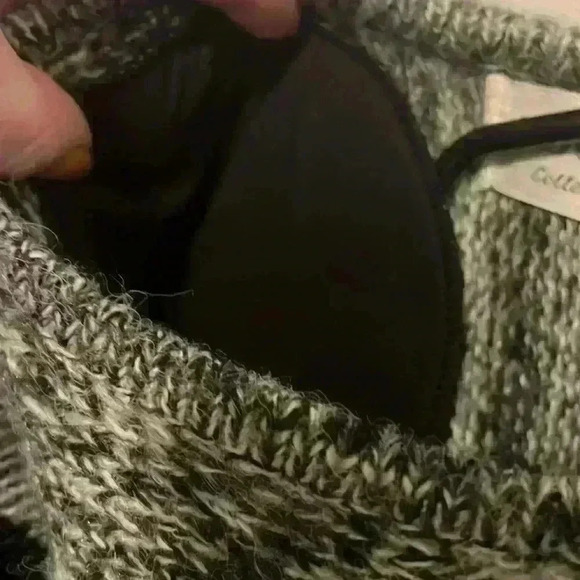 Adolfo collectible vintage sweater with shoulder pads, size L - Picture 9 of 9